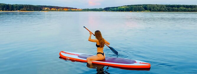 Trip Reiseideen - Wassersport mit Balance & Technik vereinen | Stand up paddeln, SUPen, Surfen, Skiten, Wakeboarden, Wasserski auf kristallklaren Bergseen